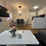 Apartamento Dalmatinos Znjan *
