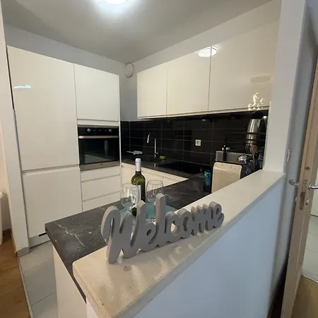 Dalmatinos Znjan Apartamento