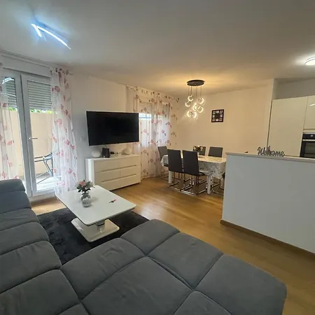 Dalmatinos Znjan Apartamento *