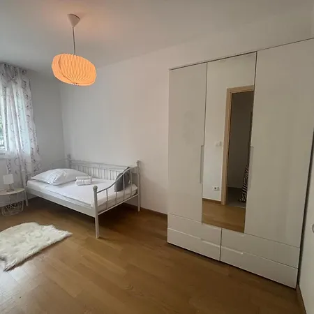 Dalmatinos Znjan Apartamento